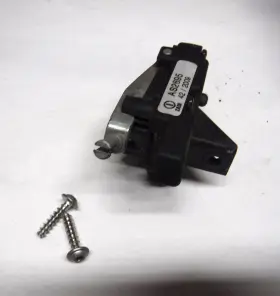 705003425 Can-am Oem 2010 Spyder Rt Rts Rt-s Se5 Glove Box Lock Latch H61-33