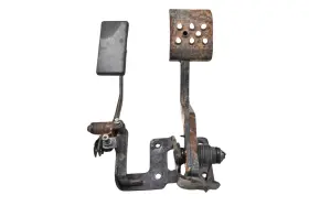 9060-081300 Cfmoto 12 Zforce 600 4x4 Throttle And Brake Floor Pedals Z6