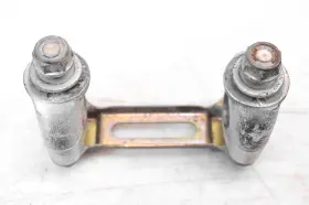 53206-hb3-000 Honda 86 Fourtrax 200 2x4 Handlebar Clamps Trx200sx